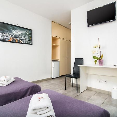 Skyhome Mini-Hotel Kiev Exterior foto