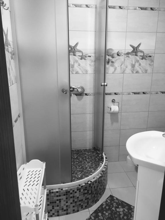 Skyhome Mini-Hotel Kiev Exterior foto